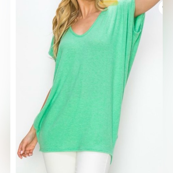NWT Enti Clothing Spring Green super soft fleece dolman blouse - Picture 2 of 2
